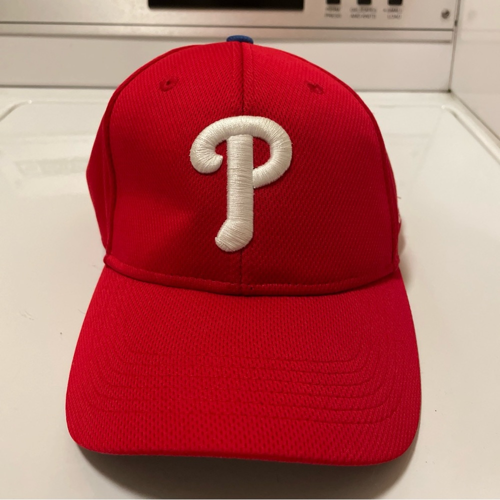 Philadelphia Phillies MLB OC Sports Q3 Mesh Red Hat Cap Adult Men's Adjustable